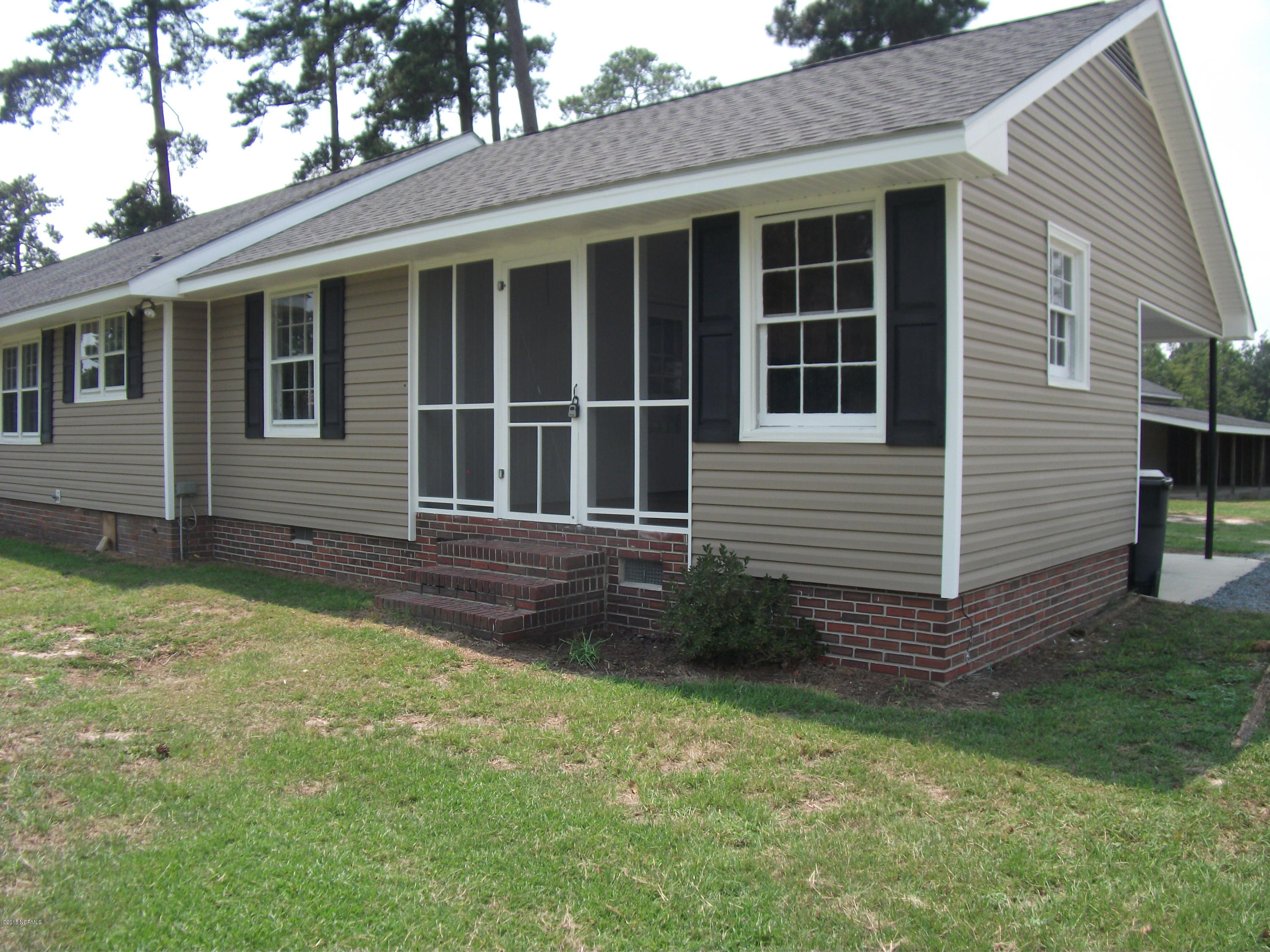 870 Rackley Road Clinton, NC 28328 - Photo 11 of 33 DSCF5891
