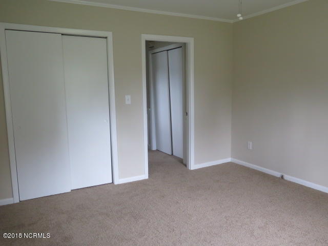 870 Rackley Road Clinton, NC 28328 - Photo 19 of 33 Master Bedroom