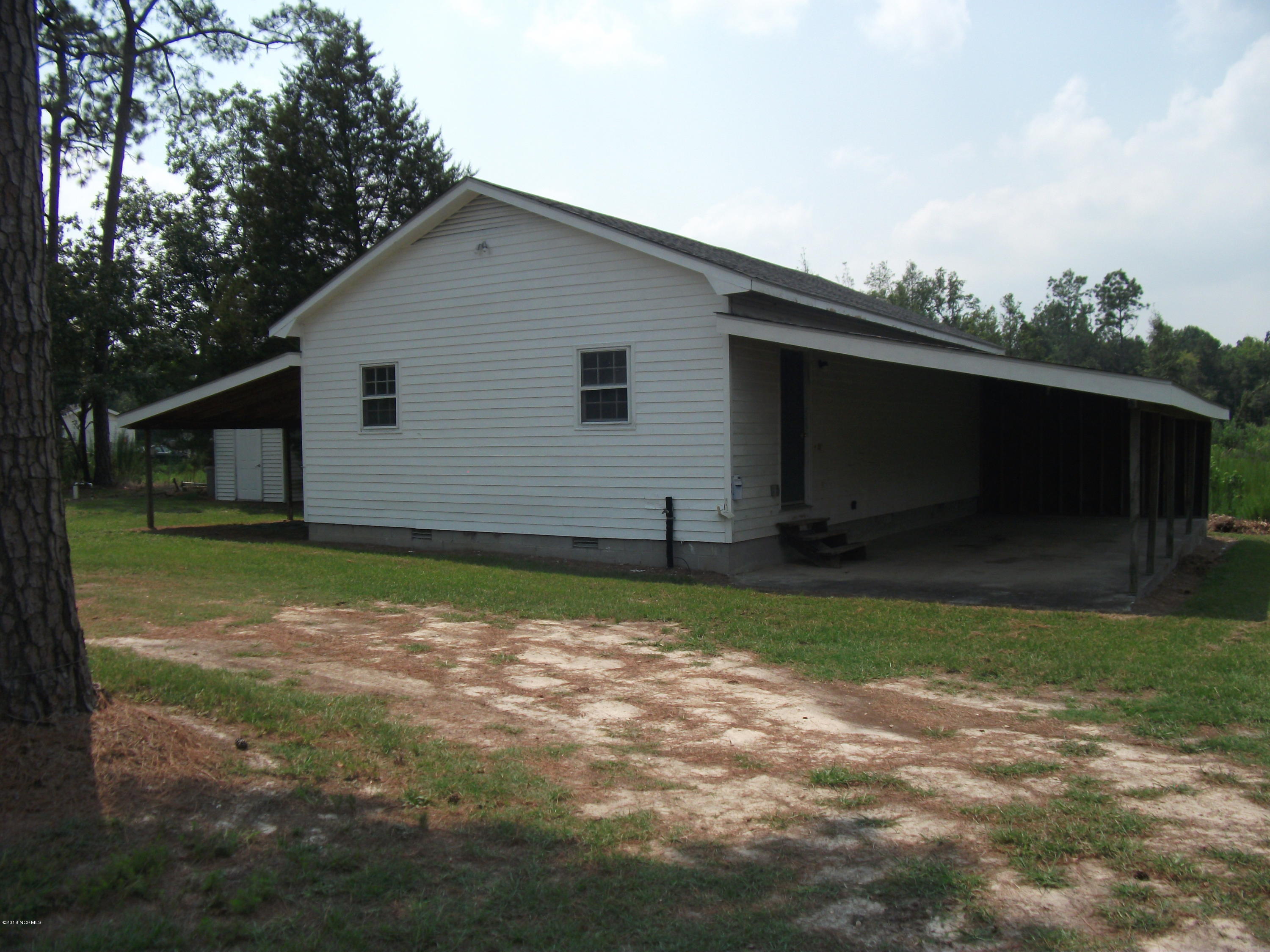 870 Rackley Road Clinton, NC 28328 - Photo 29 of 33 DSCF5893