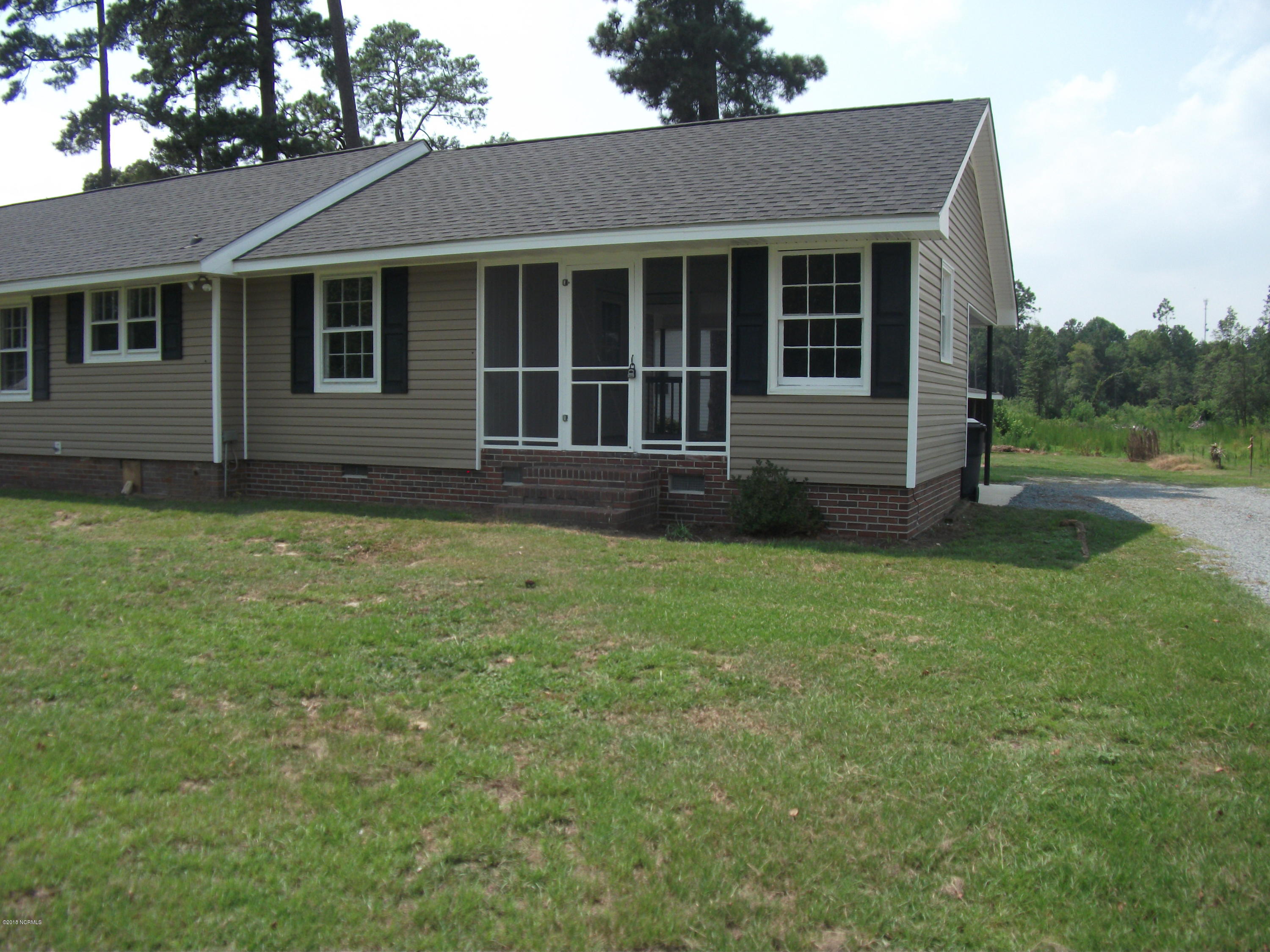 870 Rackley Road Clinton, NC 28328 - Photo 10 of 33 DSCF5890
