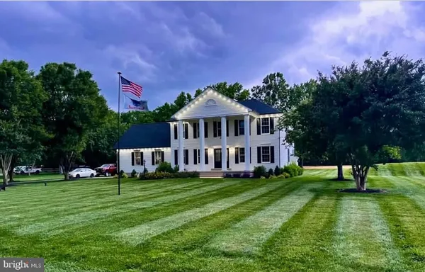 $699,500 | 20665 Golden Thompson Road, Avenue, MD 20609