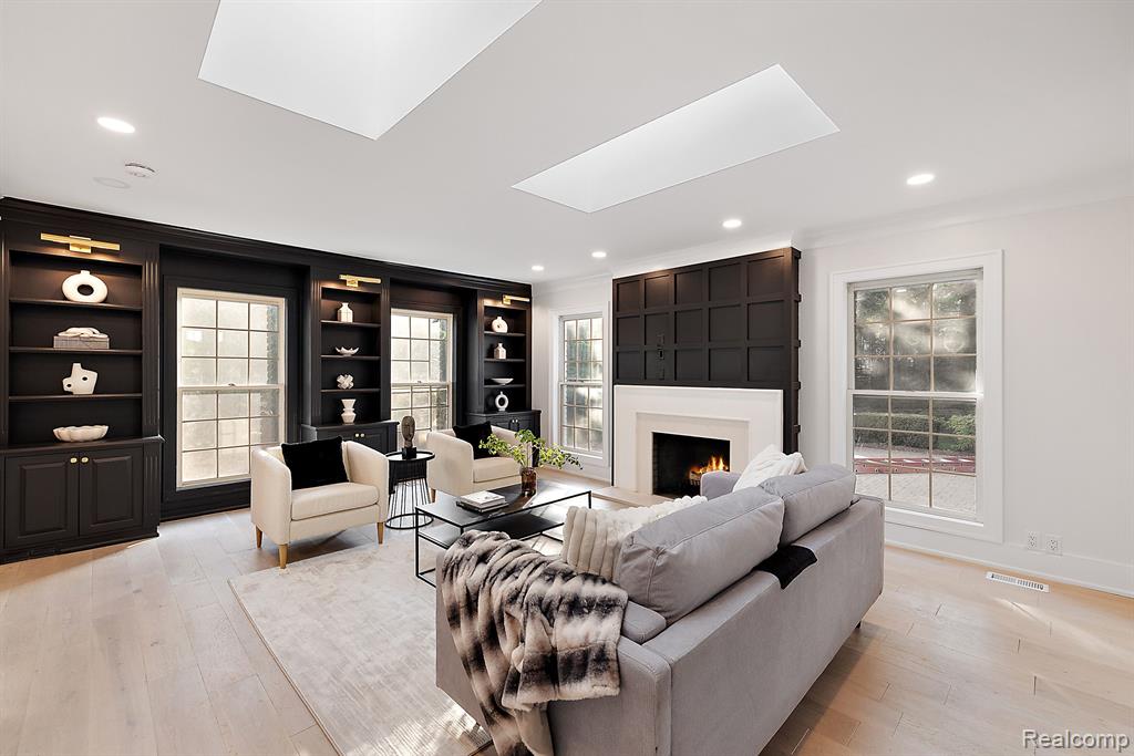 473 North Cranbrook Road Bloomfield Hills, MI 48301 - Photo 12 of 42