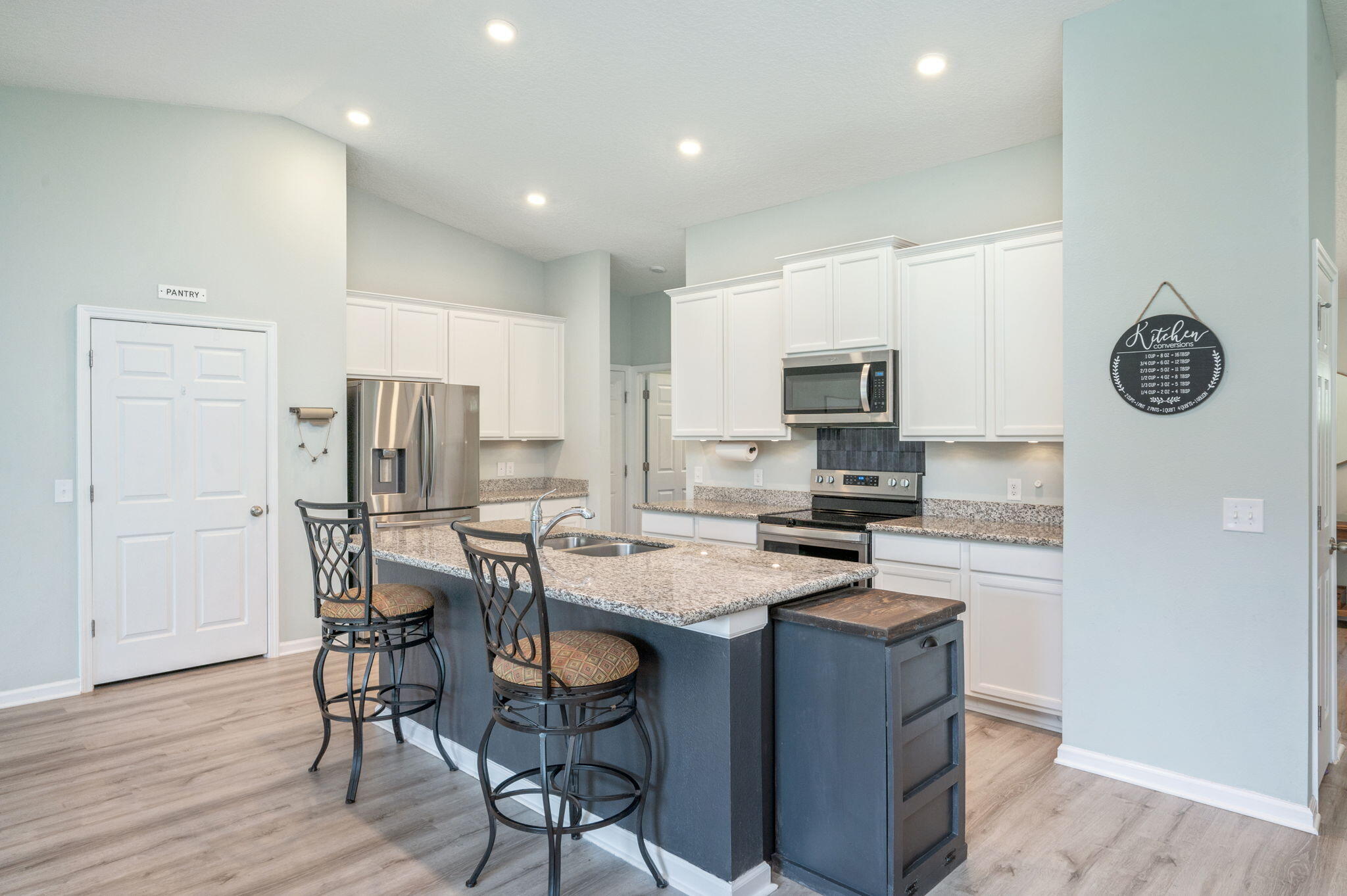 6603 Angle Road Navarre, FL 32566 - Photo 11 of 49 11-web-or-mls-6603-angle-rd