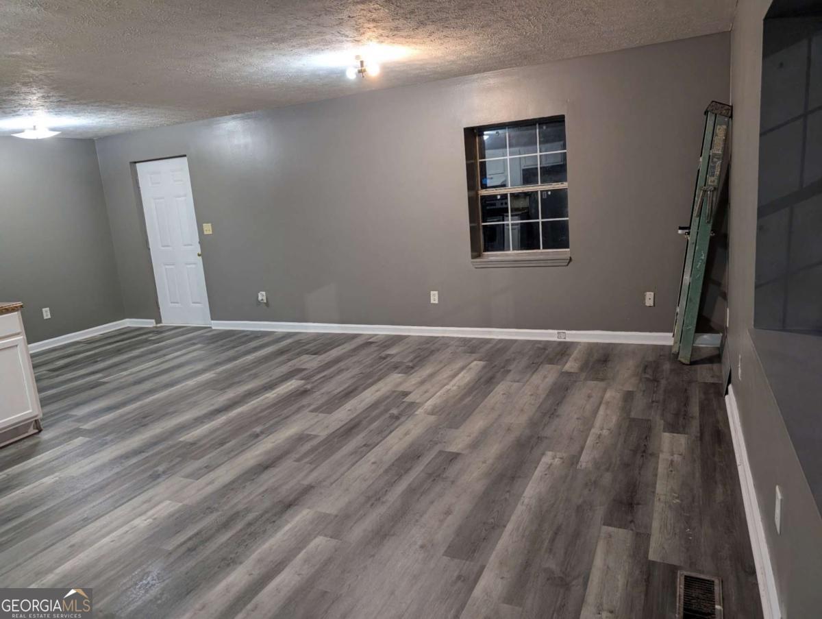 1769 Teamon Road, Unit B Griffin, GA 30223 - Photo 3 of 8