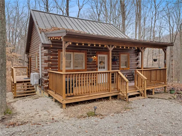 $270,000 | 10510 Deer Drive, Birdseye, IN 47513