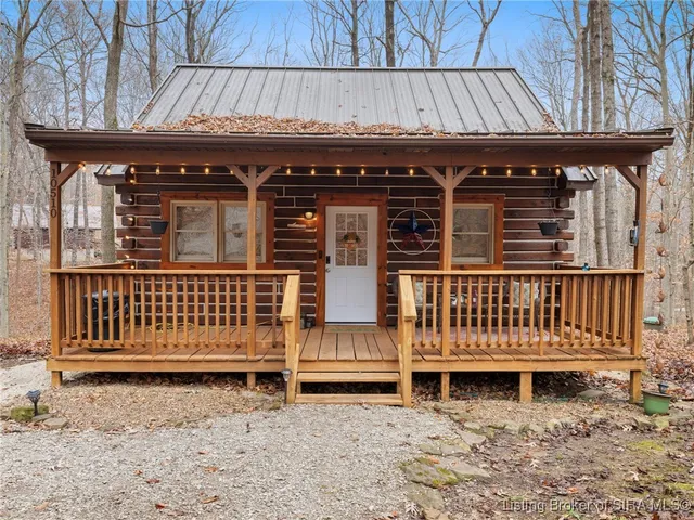 $270,000 | 10510 Deer Drive, Birdseye, IN 47513