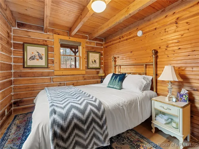 $270,000 | 10510 Deer Drive, Birdseye, IN 47513