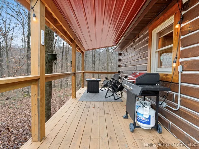 $270,000 | 10510 Deer Drive, Birdseye, IN 47513