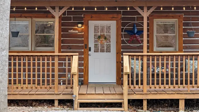 $270,000 | 10510 Deer Drive, Birdseye, IN 47513