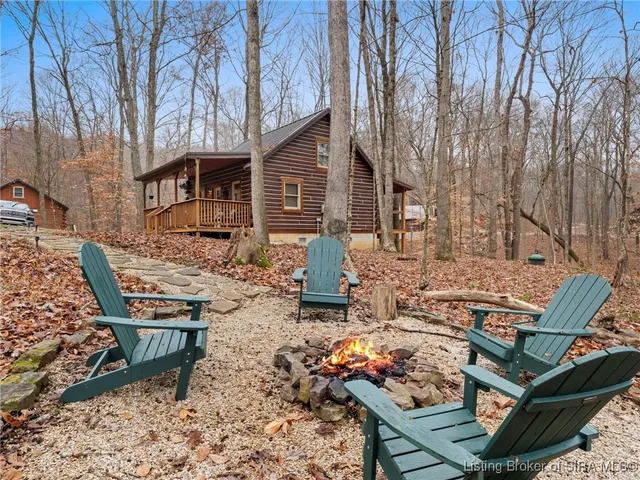 $270,000 | 10510 Deer Drive, Birdseye, IN 47513