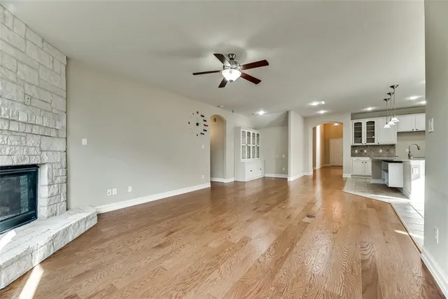 $2,995 | 660 Hobie Point Drive, Lewisville, TX 75056