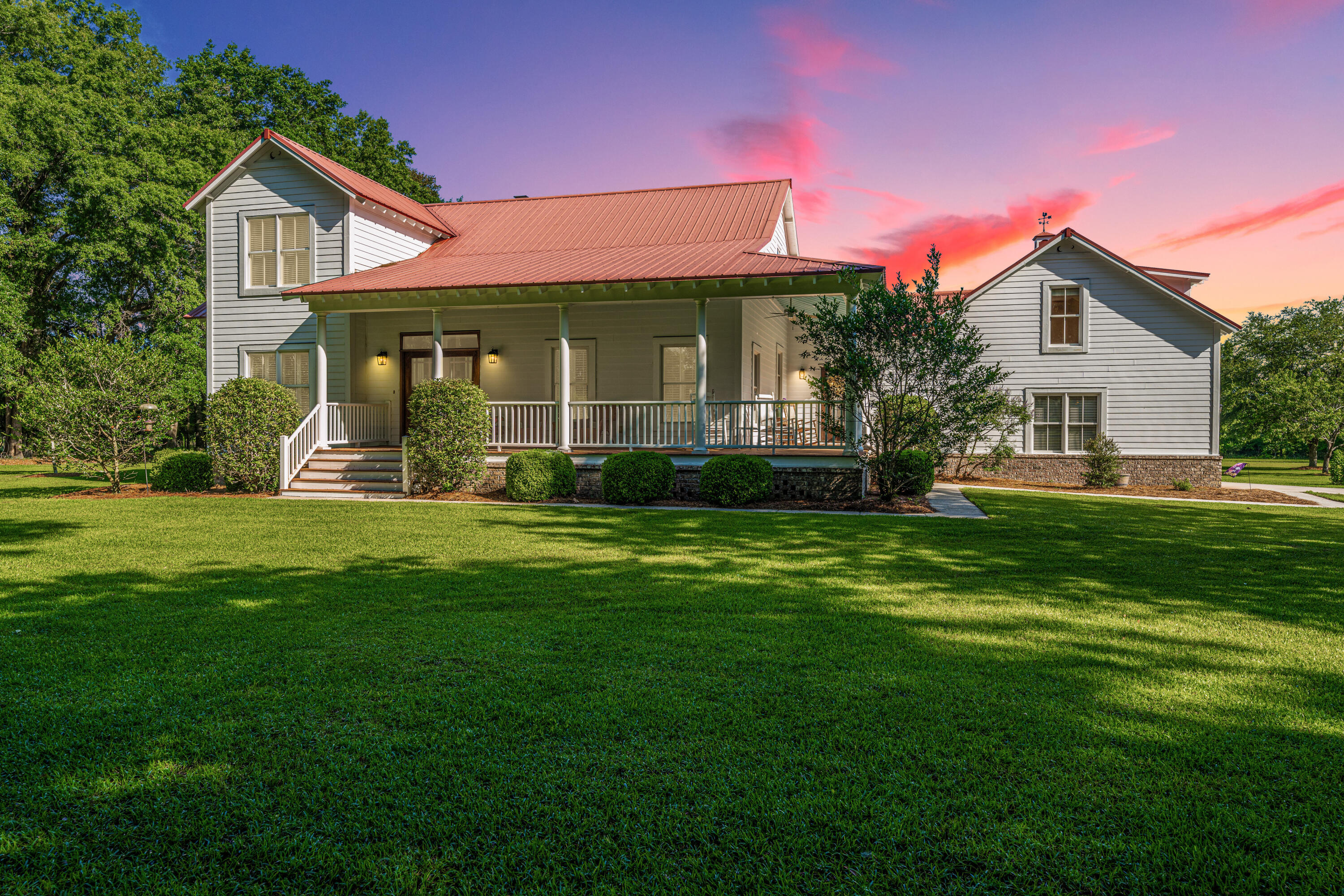 696 Ridge Road Ridgeville, SC 29472 - Photo 48 of 80 Twilight Front View