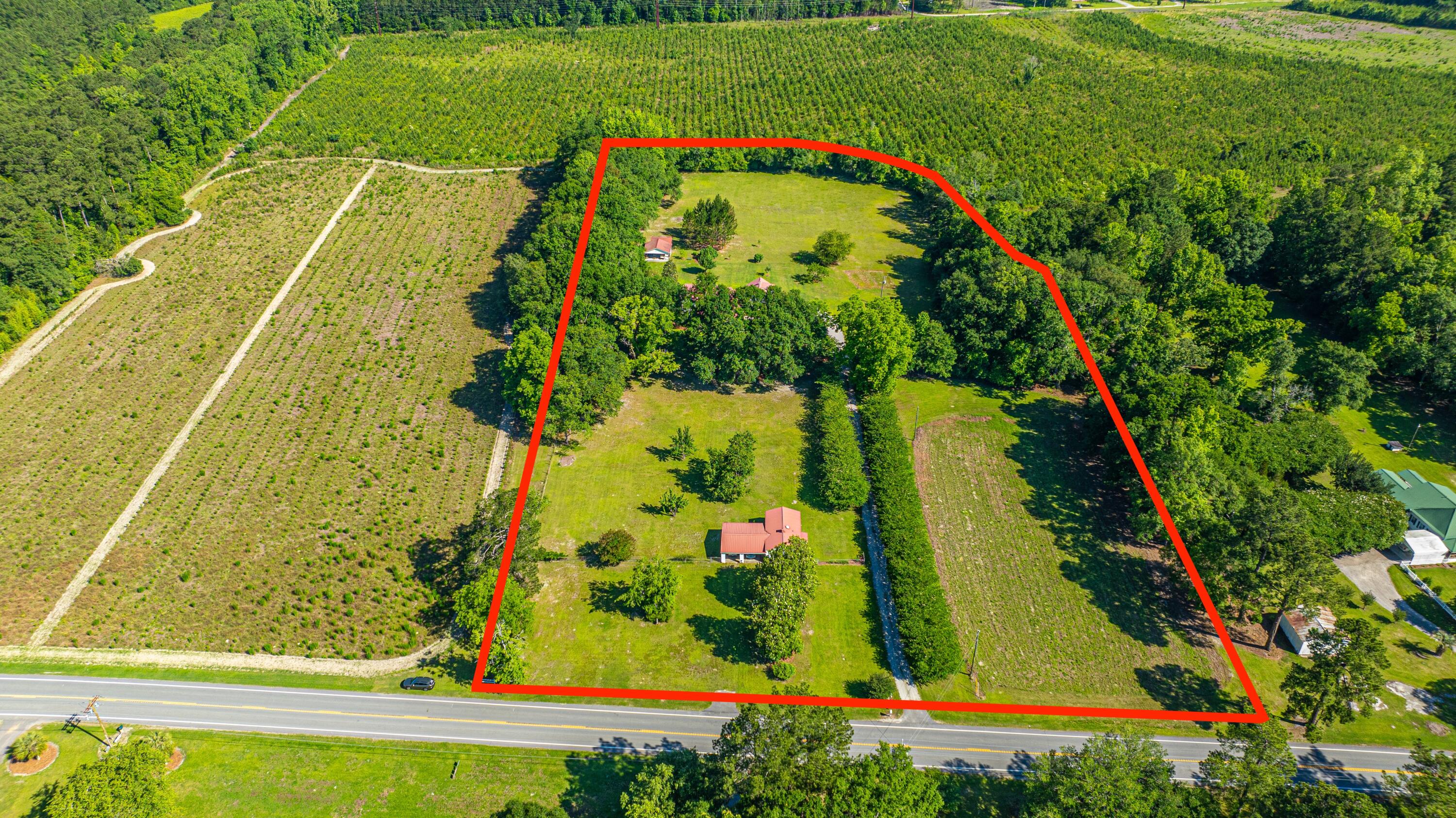 696 Ridge Road Ridgeville, SC 29472 - Photo 65 of 80 Photographer's Estimated Lines