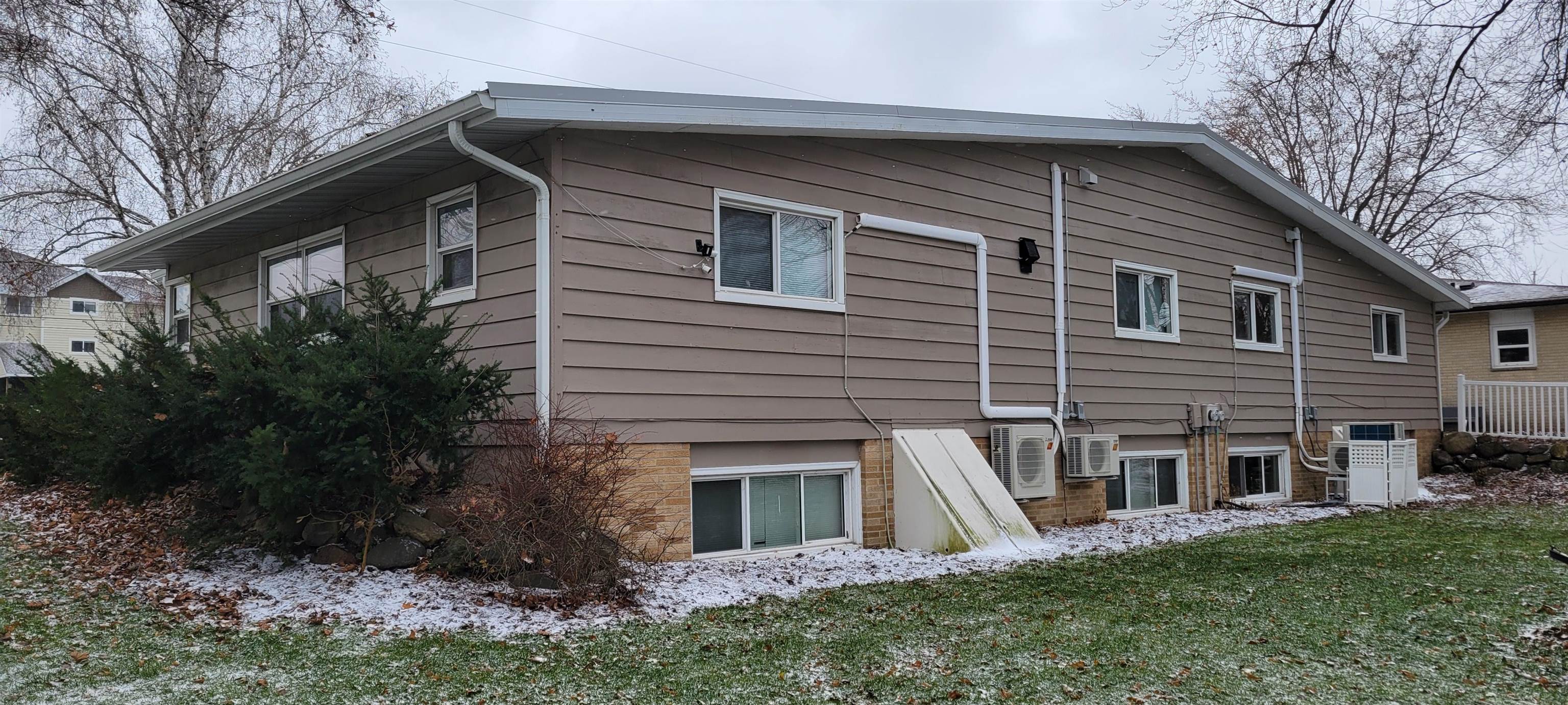 400-404 South Bird Street Sun Prairie, WI 53590 - Photo 2 of 10