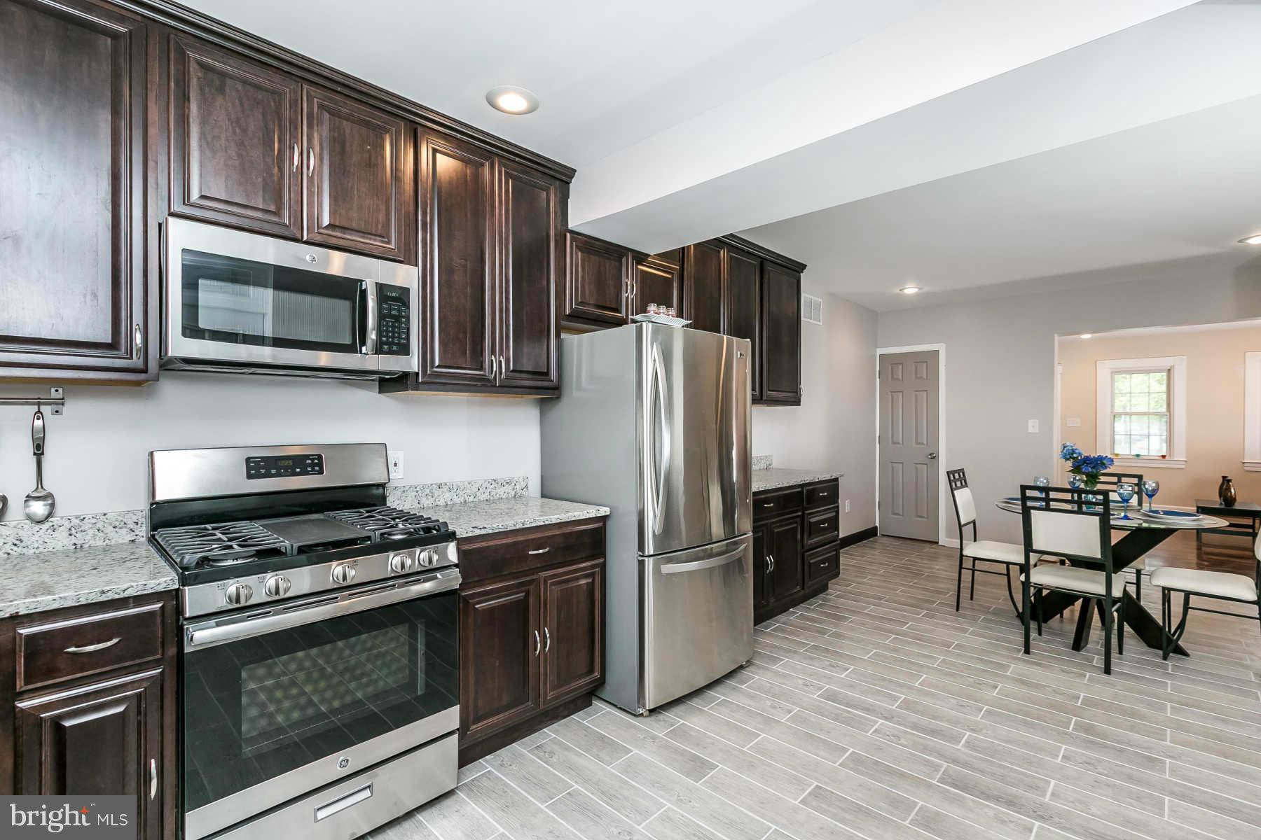 7512 Harford Road Baltimore, MD 21234 - Photo 9 of 23 Kitchen