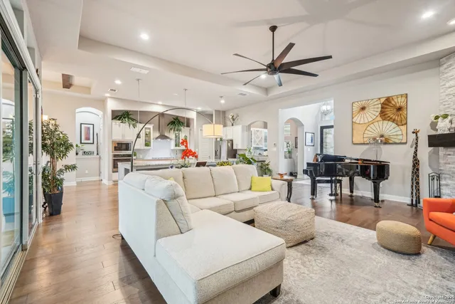 $695,000 | 31083 Charolais Way, Bulverde, TX 78163