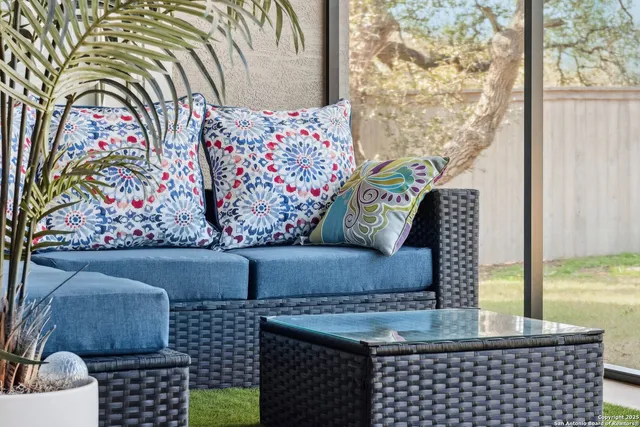 $695,000 | 31083 Charolais Way, Bulverde, TX 78163