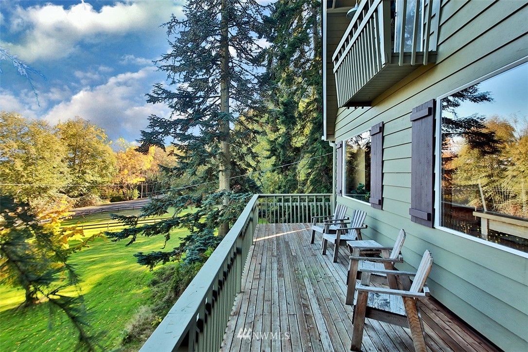 4642 Saratoga Road Langley, WA 98260 - Photo 15 of 40 Gallery Image 15