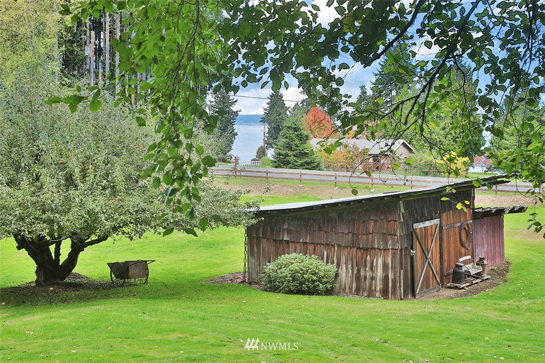 4642 Saratoga Road Langley, WA 98260 - Photo 30 of 40 Gallery Image 30