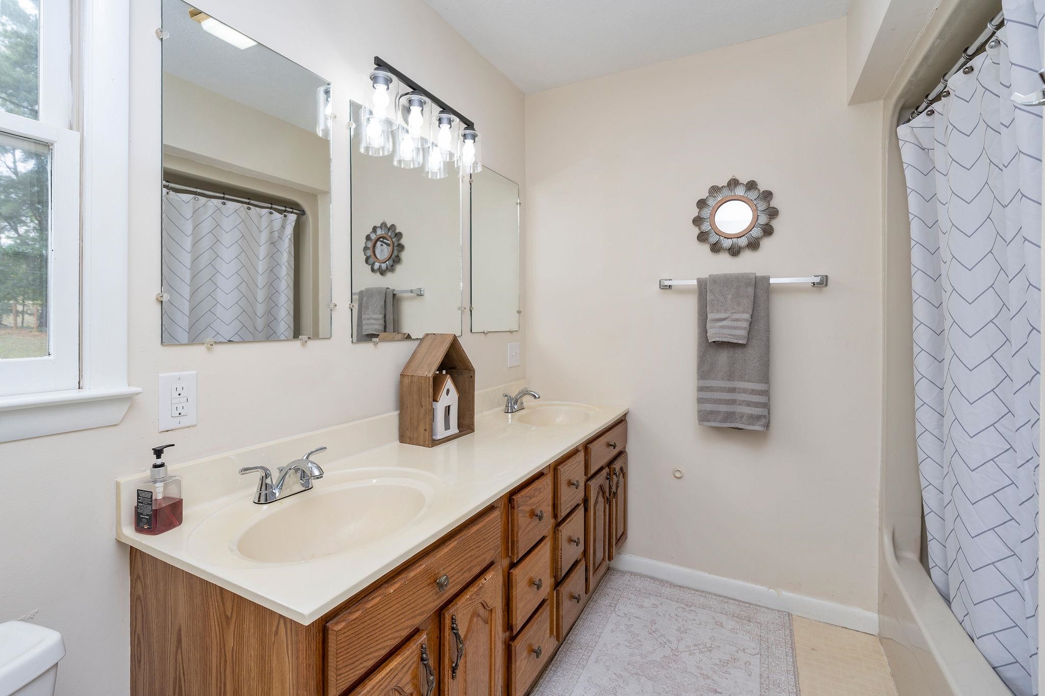 1333 Middlebrook Road Staunton, VA 24401 - Photo 36 of 75 Gallery Image 36