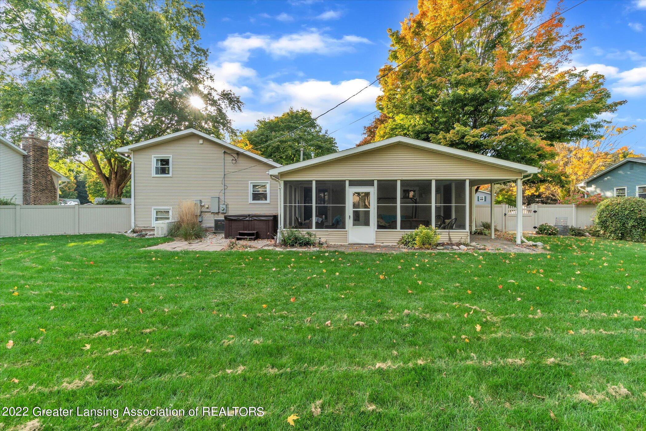 107 Meath Road Eaton Rapids, MI 48827 - Photo 28 of 31 Exterior Rear2