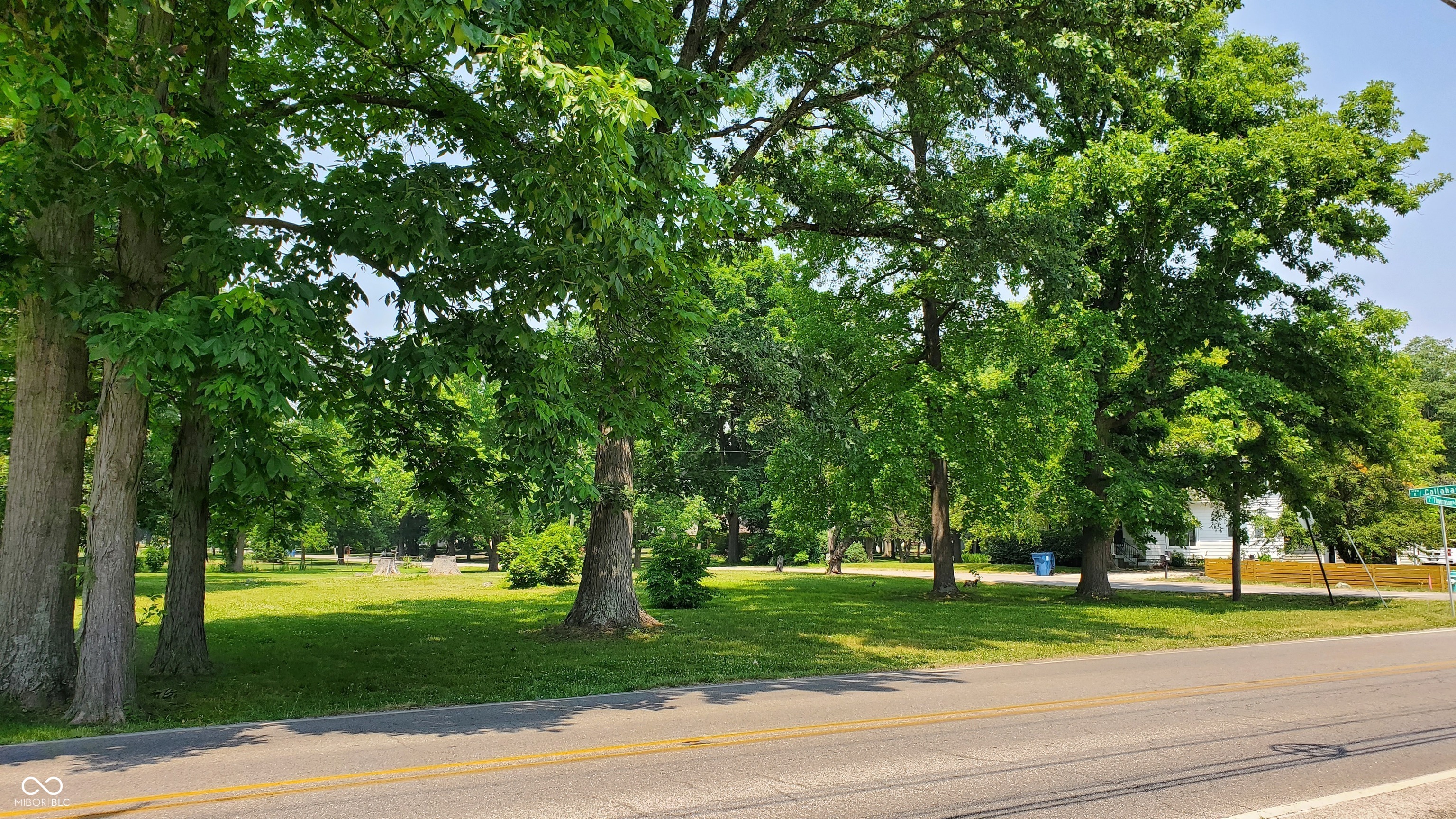 9110 Thompson Road Indianapolis, IN 46239 - Photo 3 of 4