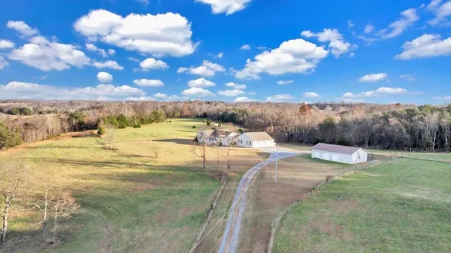 $945,000 | 1962 McDaniel Road, Bedford, VA 24523