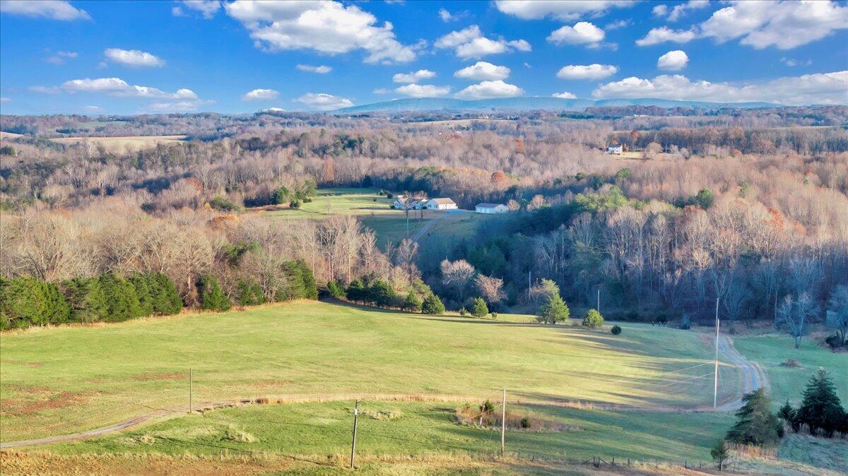 1962 McDaniel Road Bedford, VA 24523 - Photo 115 of 151 137-DJI_20251120050526_0173_D