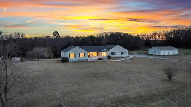 $945,000 | 1962 McDaniel Road, Bedford, VA 24523