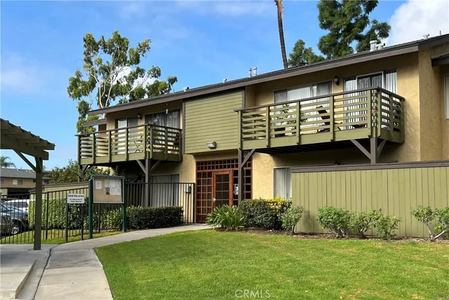 $2,800 | 1440 West Lambert Road, Unit 245, La Habra, CA 90631