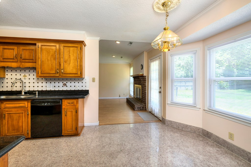 3080 Joyce Street Sumter, SC 29154 - Photo 7 of 34 Gallery Image 7