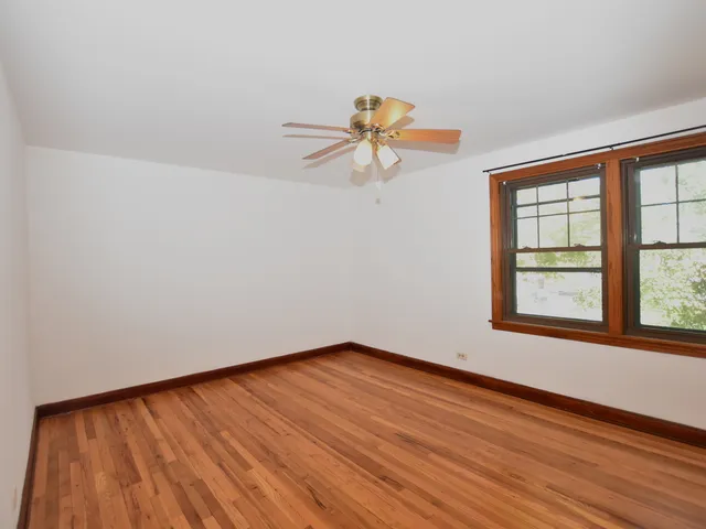 $1,900 | 5153 West 64th Place, Chicago, IL 60638