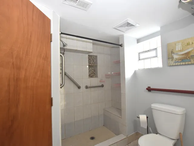 $1,900 | 5153 West 64th Place, Chicago, IL 60638