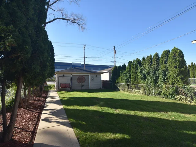 $1,900 | 5153 West 64th Place, Chicago, IL 60638