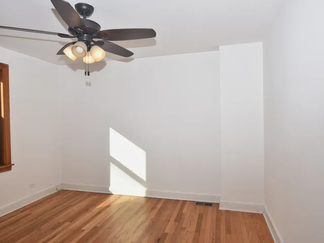 $1,900 | 5153 West 64th Place, Chicago, IL 60638