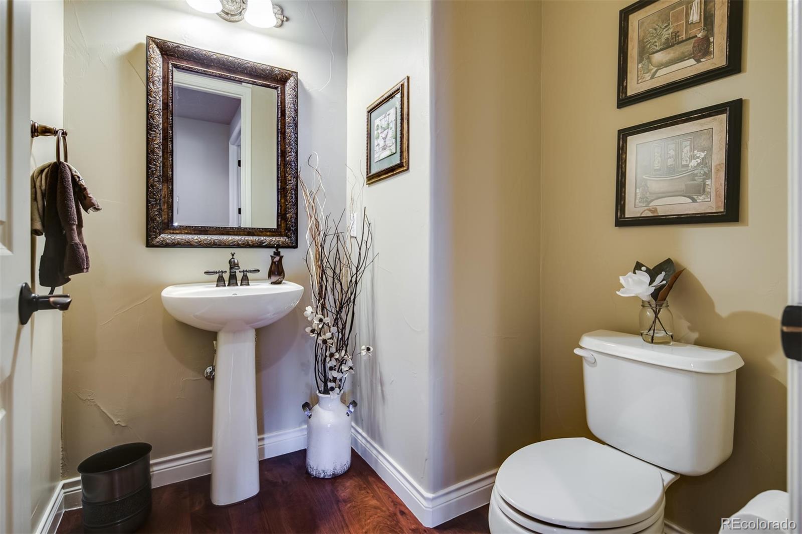 4301 Chateau Ridge Road Castle Rock, CO 80108 - Photo 16 of 34 Gallery Image 16