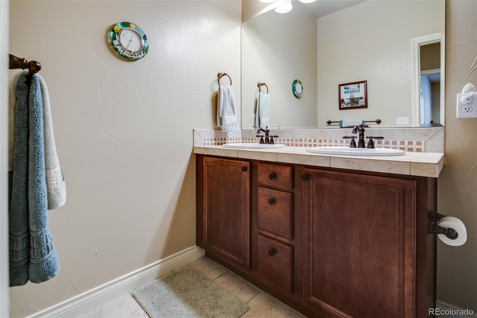 4301 Chateau Ridge Road Castle Rock, CO 80108 - Photo 29 of 34 Gallery Image 29