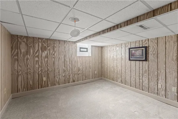 $235,000 | 31 West College Street, Canonsburg, PA 15317