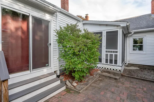 $315,000 | 8 Tremont Street, Concord, NH 03301