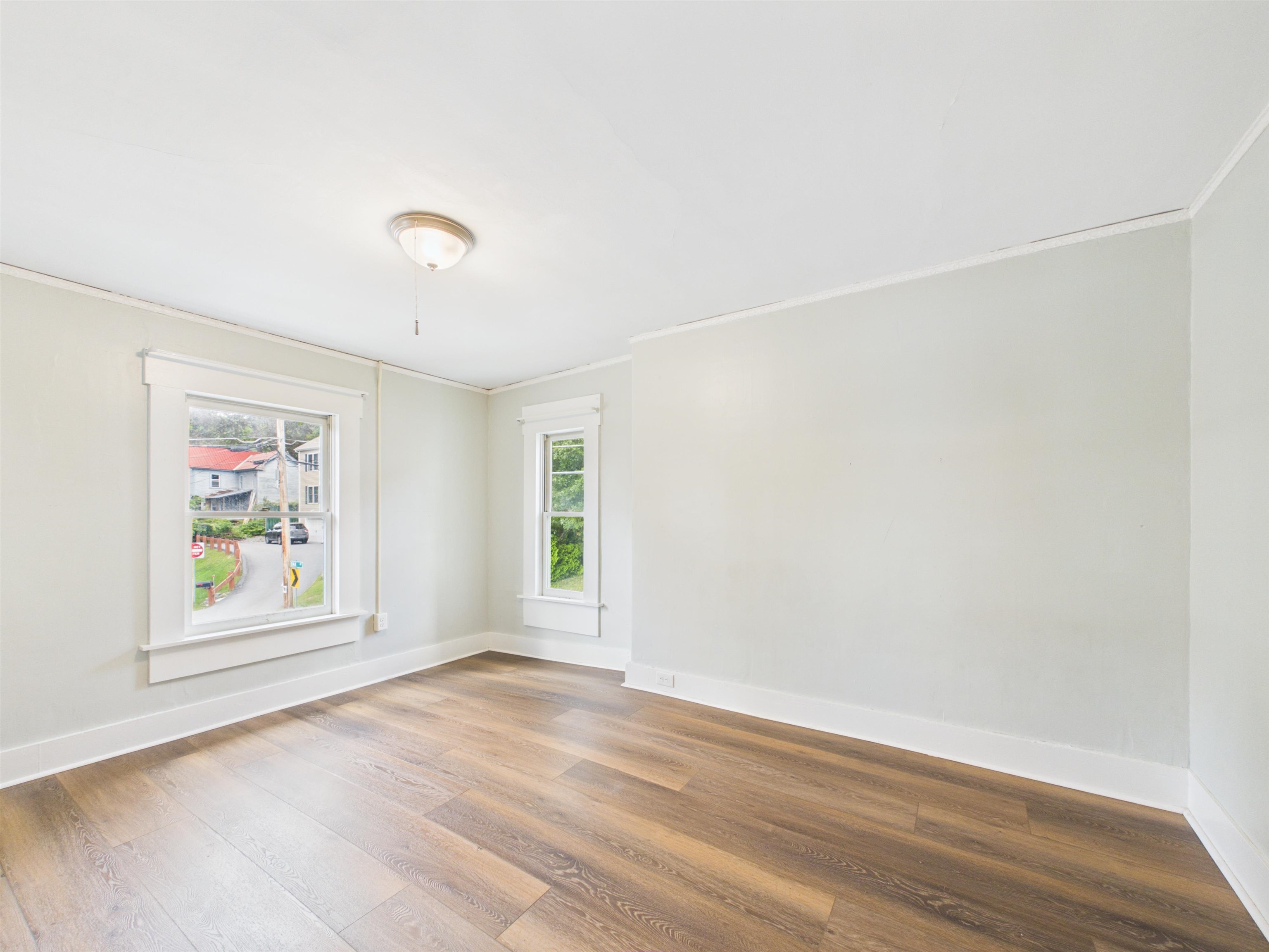 321 Roxbury Street Keene, NH 03431 - Photo 6 of 28 Gallery Image 6