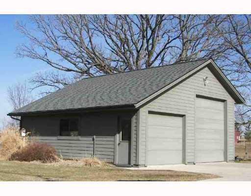 736 South Freer Road Chelsea, MI 48118 - Photo 6 of 10 Photo 6