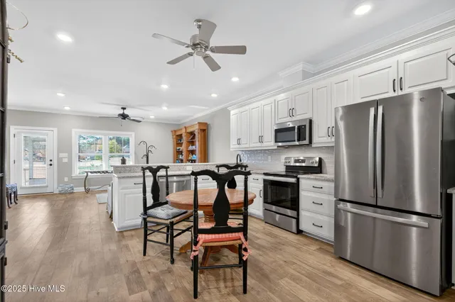 $565,000 | 4915 Country Club Drive North, Wilson, NC 27896