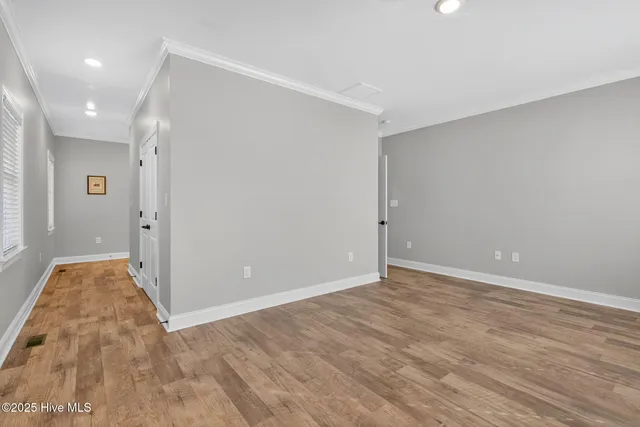 $565,000 | 4915 Country Club Drive North, Wilson, NC 27896