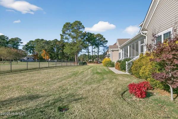 $565,000 | 4915 Country Club Drive North, Wilson, NC 27896