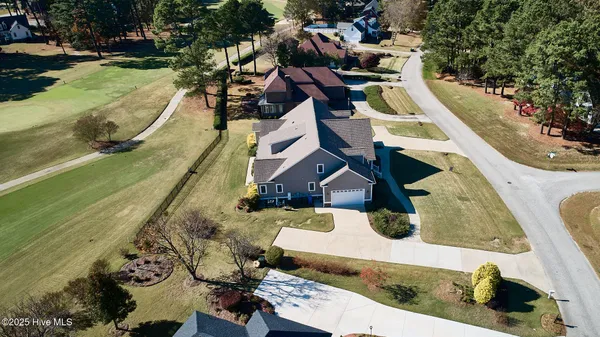 $565,000 | 4915 Country Club Drive North, Wilson, NC 27896