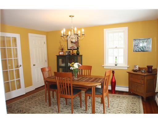 406 River Road Woolwich, ME 04579 - Photo 4 of 16 Dining Room.