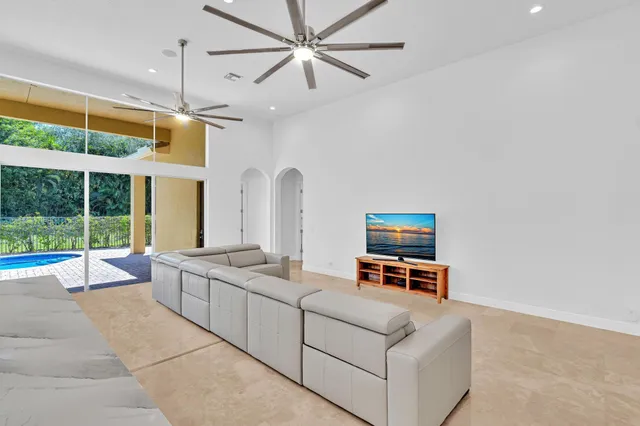 $1,799,000 | 8126 Valhalla Drive, Delray Beach, FL 33446