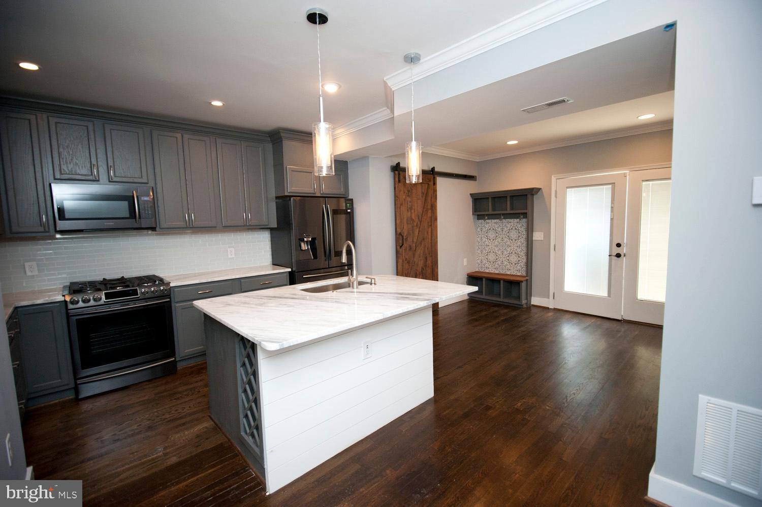 2408 3rd Street Northeast Washington, DC 20002 - Photo 7 of 38