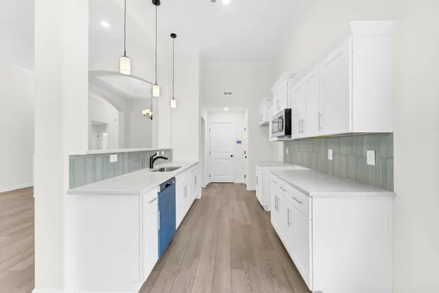 $359,900 | 2555 Rafiki Drive, Clarksville, TN 37042