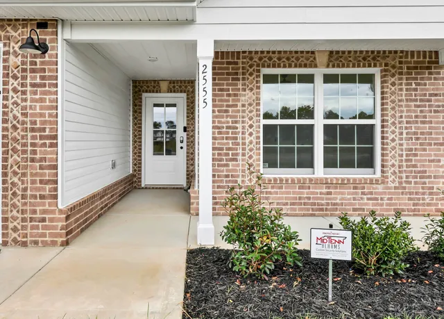$359,900 | 2555 Rafiki Drive, Clarksville, TN 37042